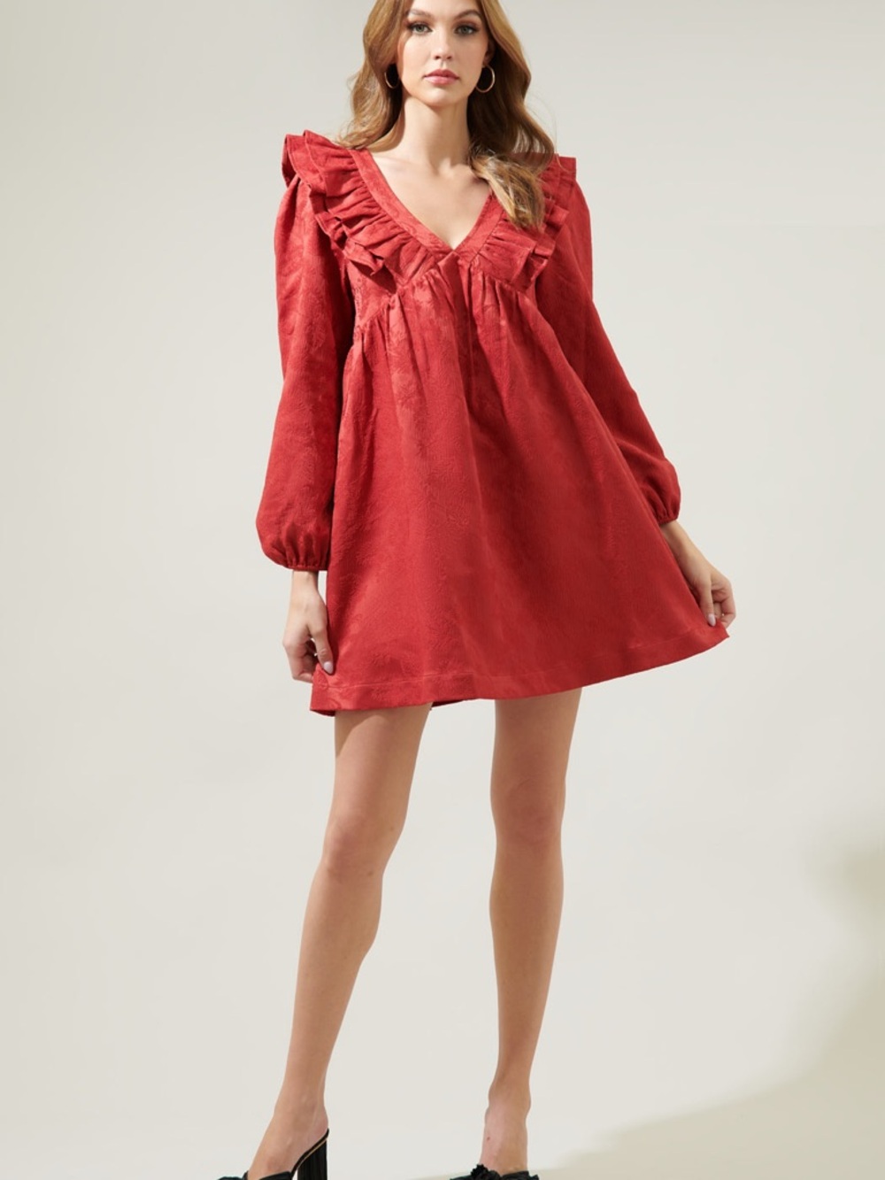 SugarLips Red Ruffled V-Neck Dress women’s large